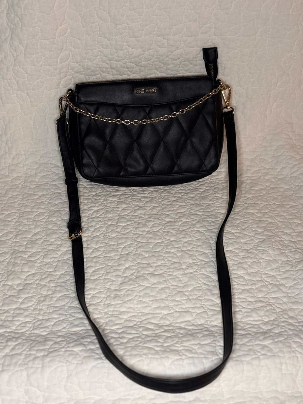 Nine West Black Quilted Crossbody Purse Gold Chain Shoulder Bag